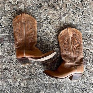 Vintage Leather Embroidered Cowboy Western Boots in Caramel Brown